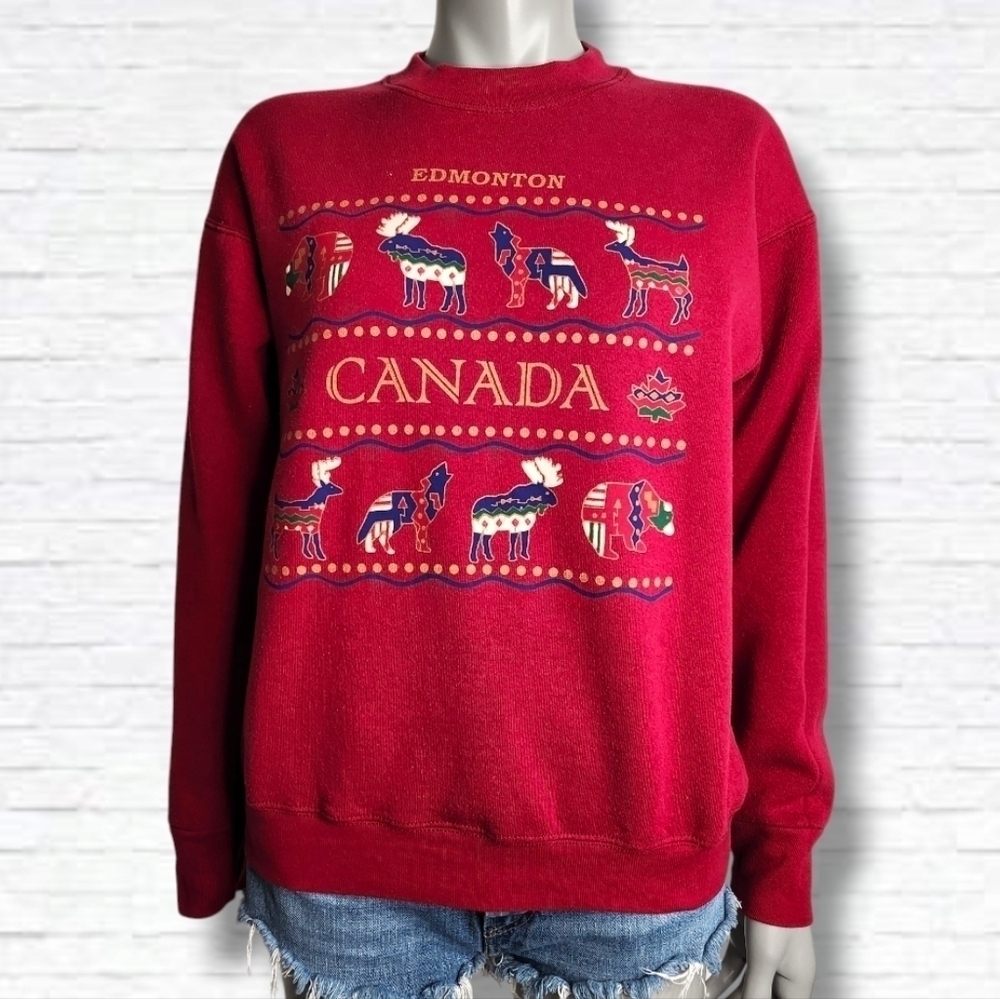 Vintage Edmonton Alberta Canada Red Crewneck Animal Print Pullover Size M